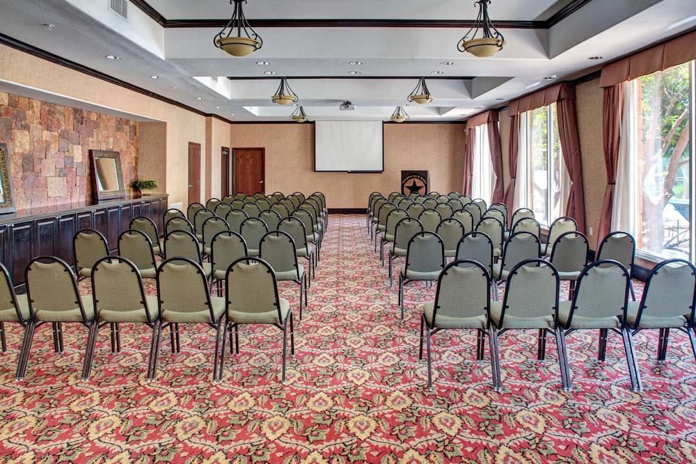 Hampton Inn & Suites Boerne Buitenkant foto