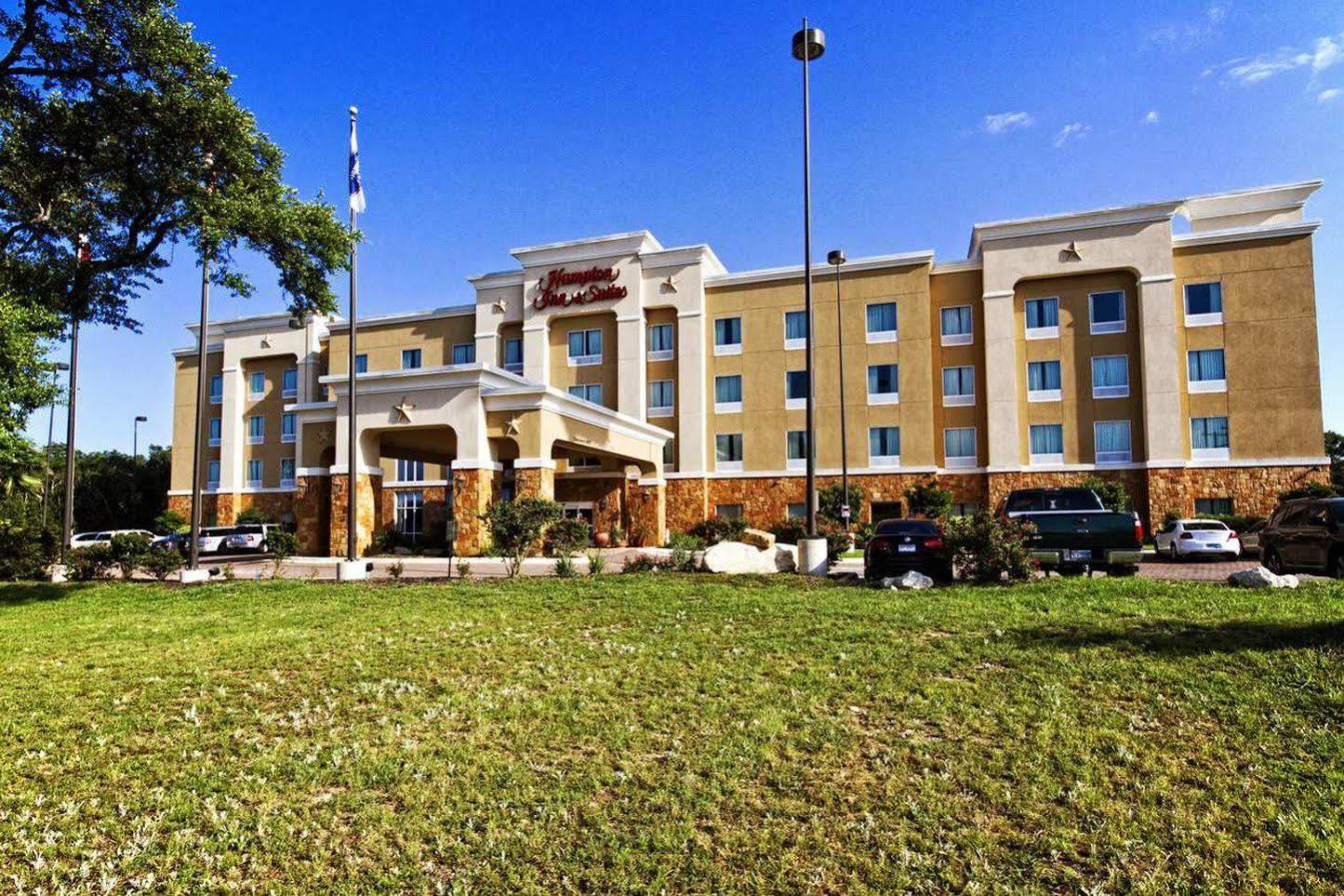 Hampton Inn & Suites Boerne Buitenkant foto